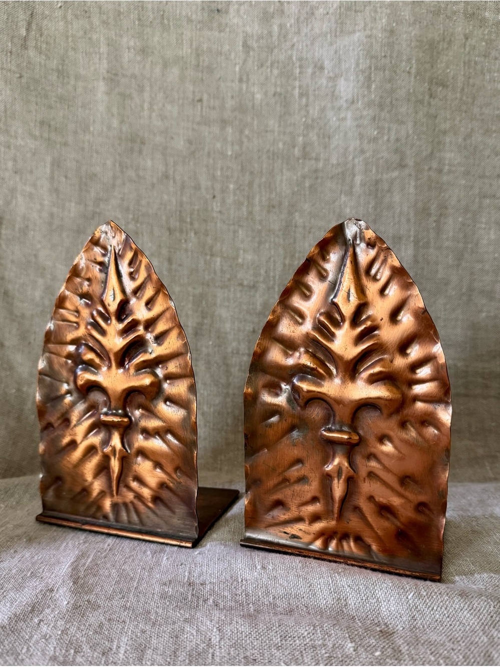 1930s Craftsman Studio copper bookends handmade Mission Style